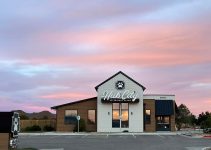Corporate-Owned vs. Privately-Owned Veterinary Clinics: What’s the Difference? - Veterinary Lubbock